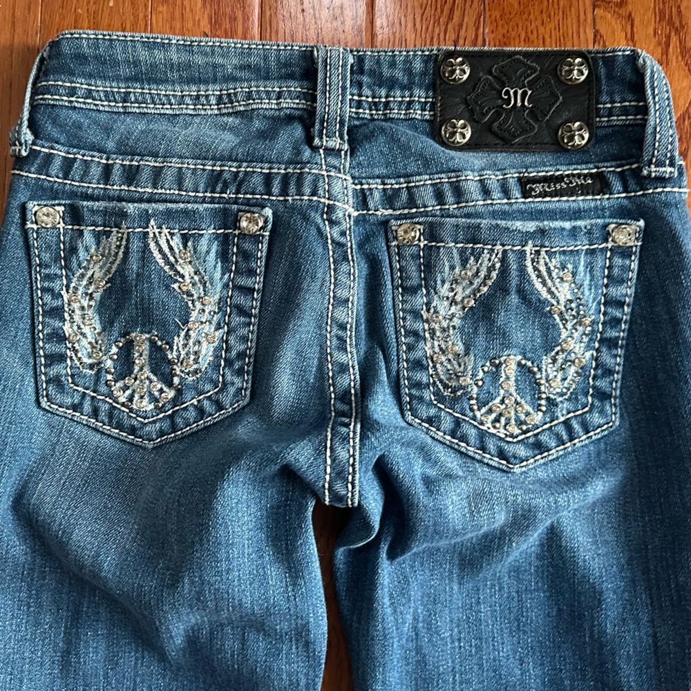 Miss Me girls 10 boot cut jeans